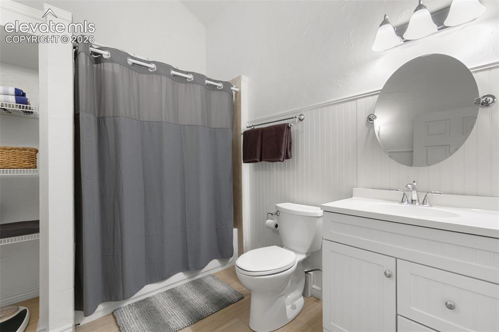 Image 36 of 48: Upper NON Conforming bedroom 2