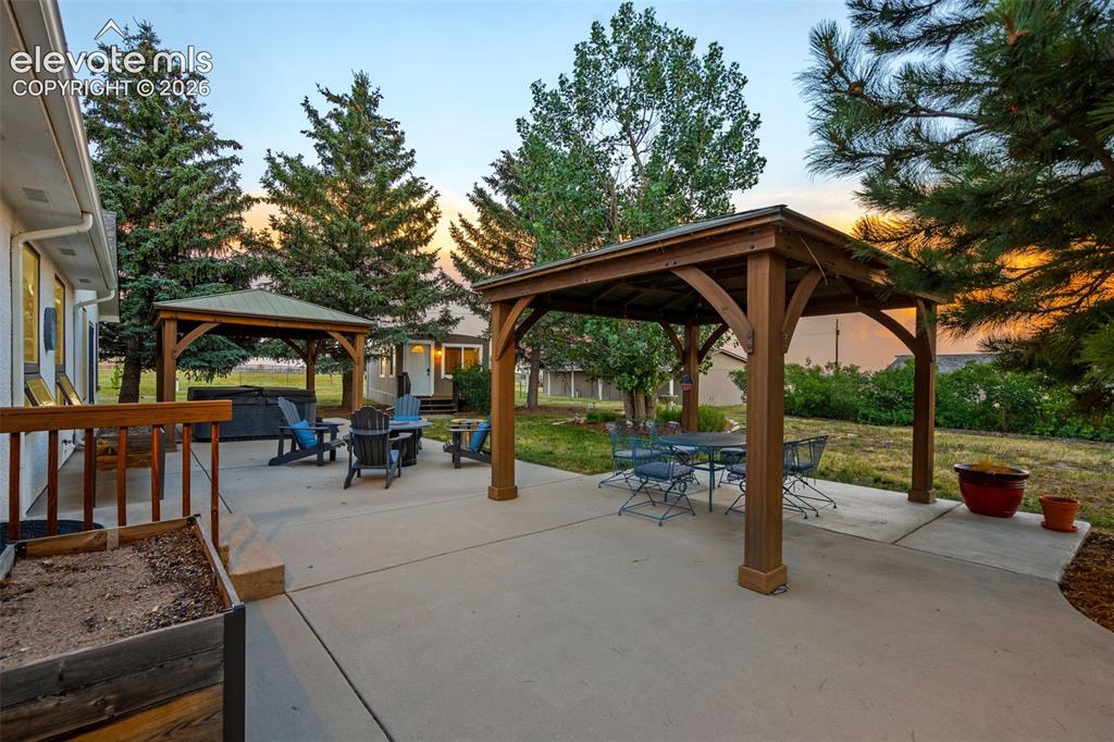 Image 6 of 48: Front Walk