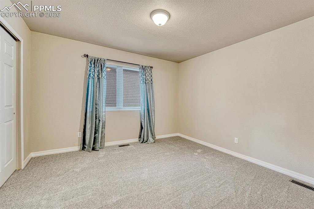 Image 26 of 49: Bedroom