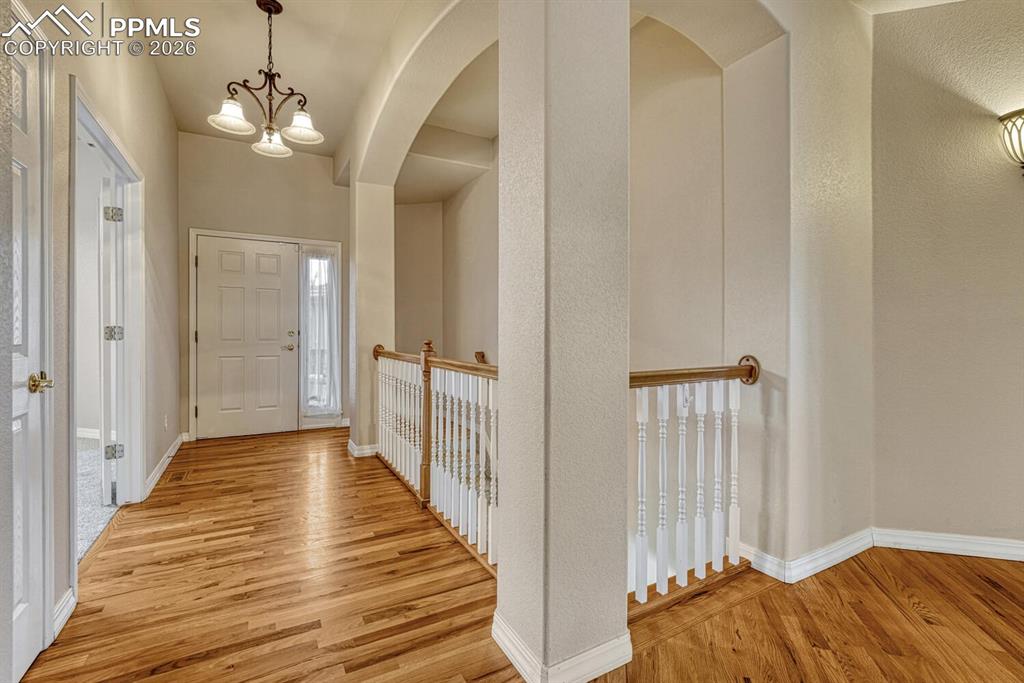 Image 4 of 49: Entry