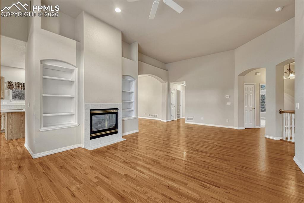 Image 7 of 49: Living Room