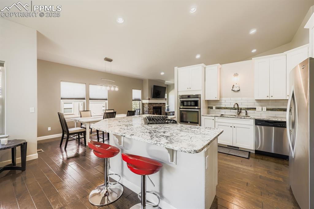 Image 10 of 29: Kitchen