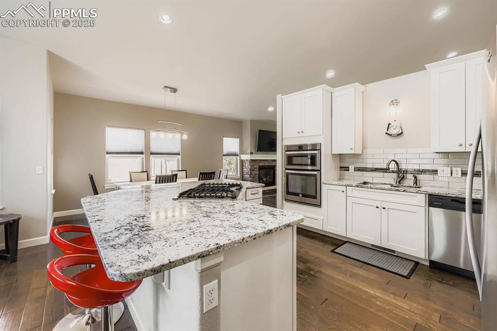 Image 12 of 29: Kitchen