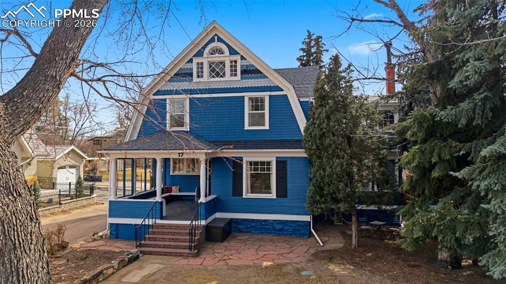 Image 2 of 39: Painted Lady