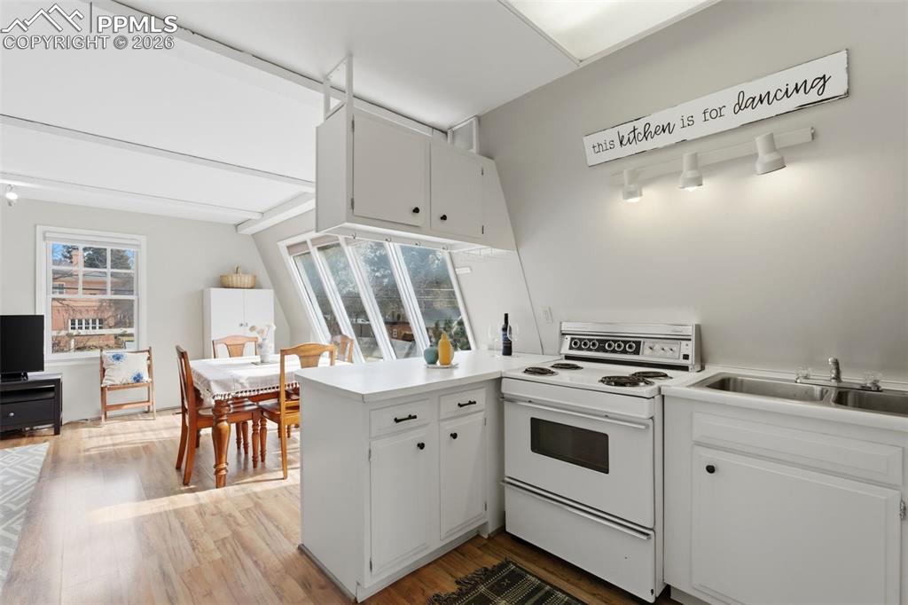 Image 37 of 39: ADU Kitchen