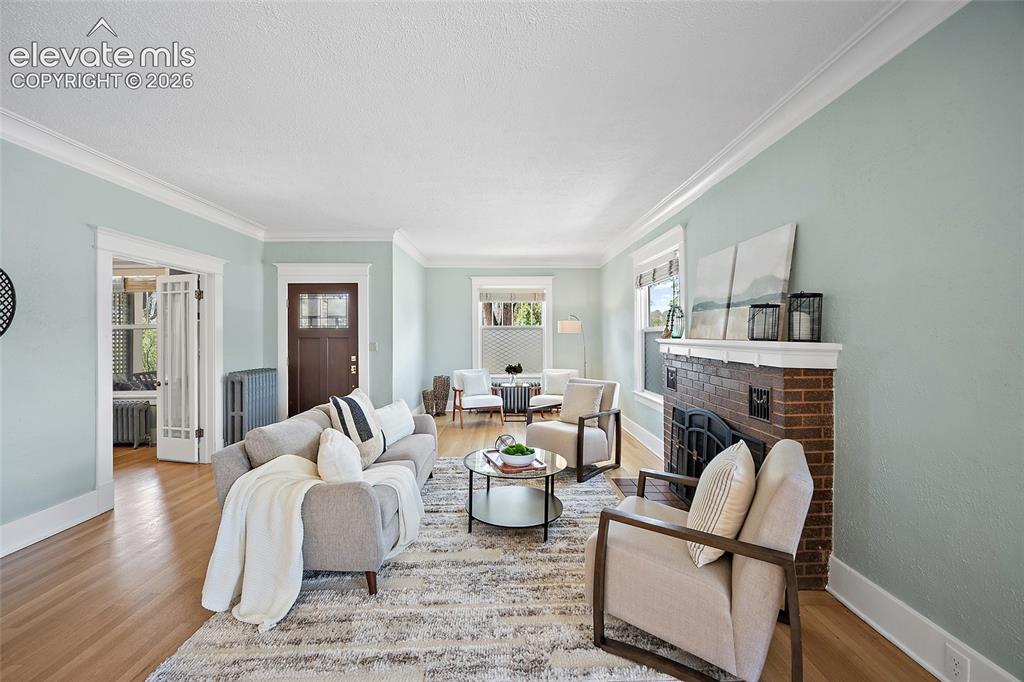 Image 8 of 35: Living Room