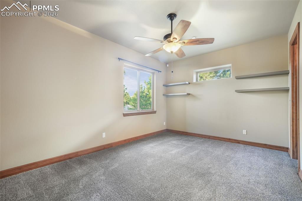 Image 38 of 50: Family Room