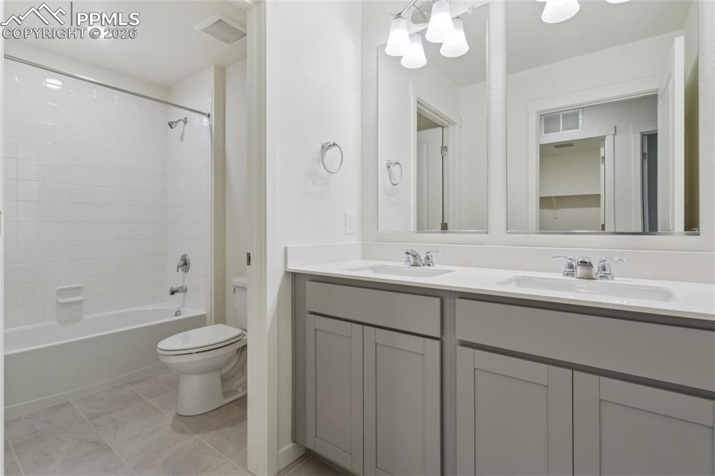 Image 23 of 32: No Description Available