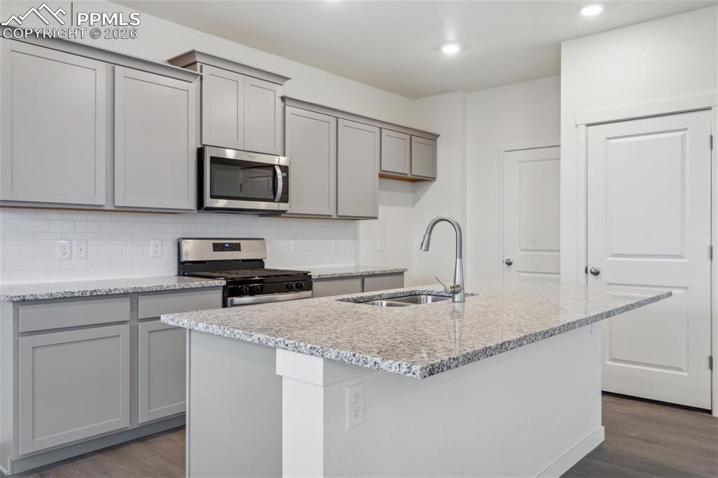 Image 7 of 32: No Description Available