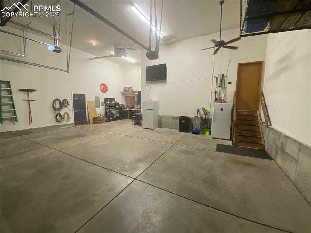 Image 23 of 47: With a natural gas heating furnace