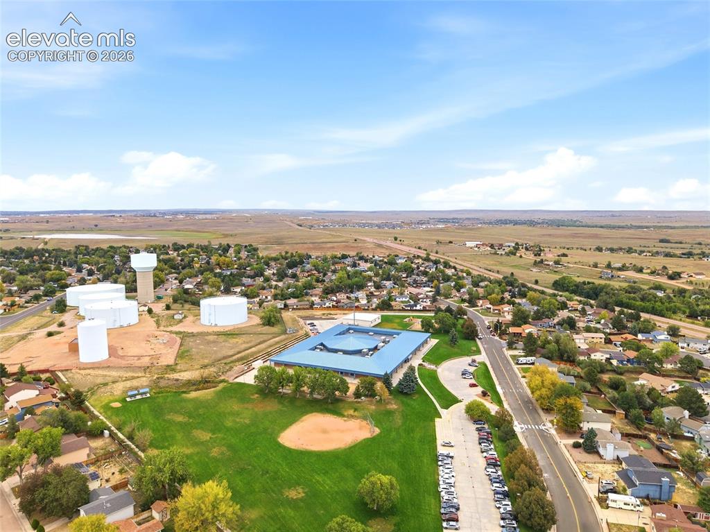 Image 34 of 34: Walkable to Sunrise Elementary 
