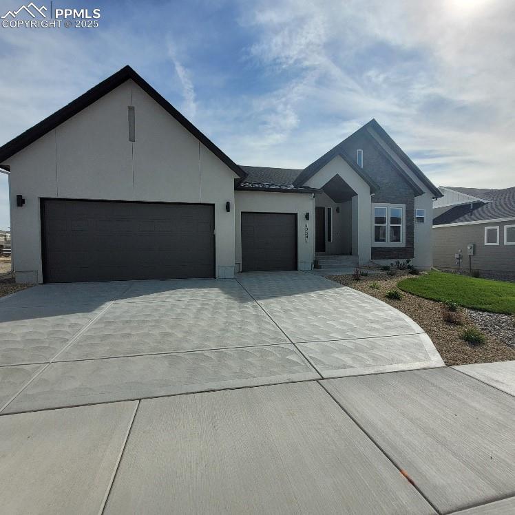 Image 2 of 22: Front of Structure