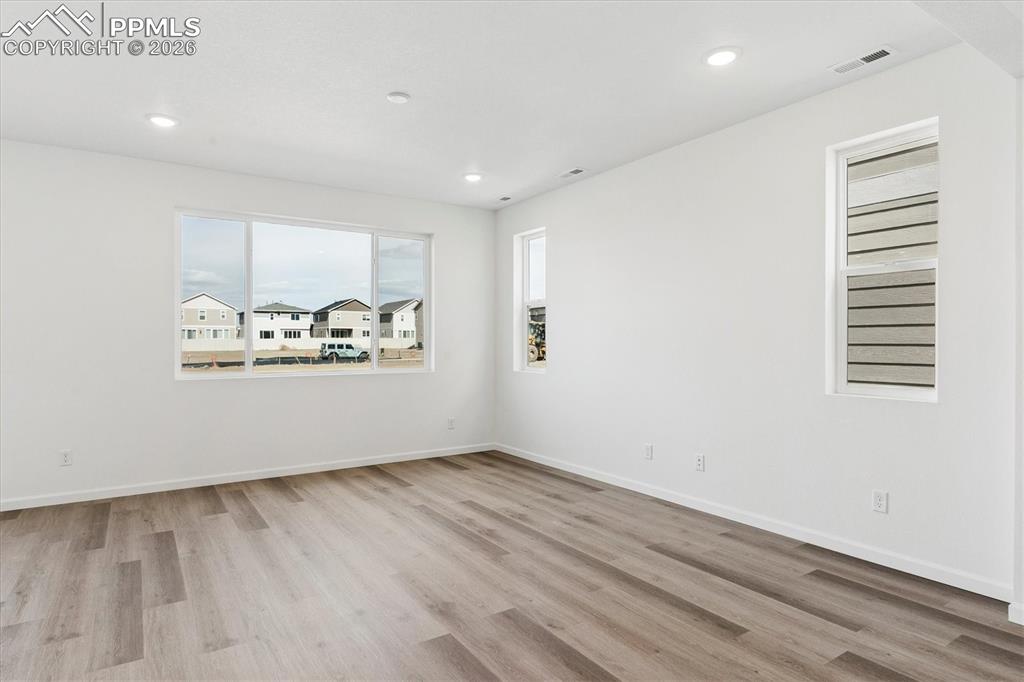 Image 11 of 22: No Description Available