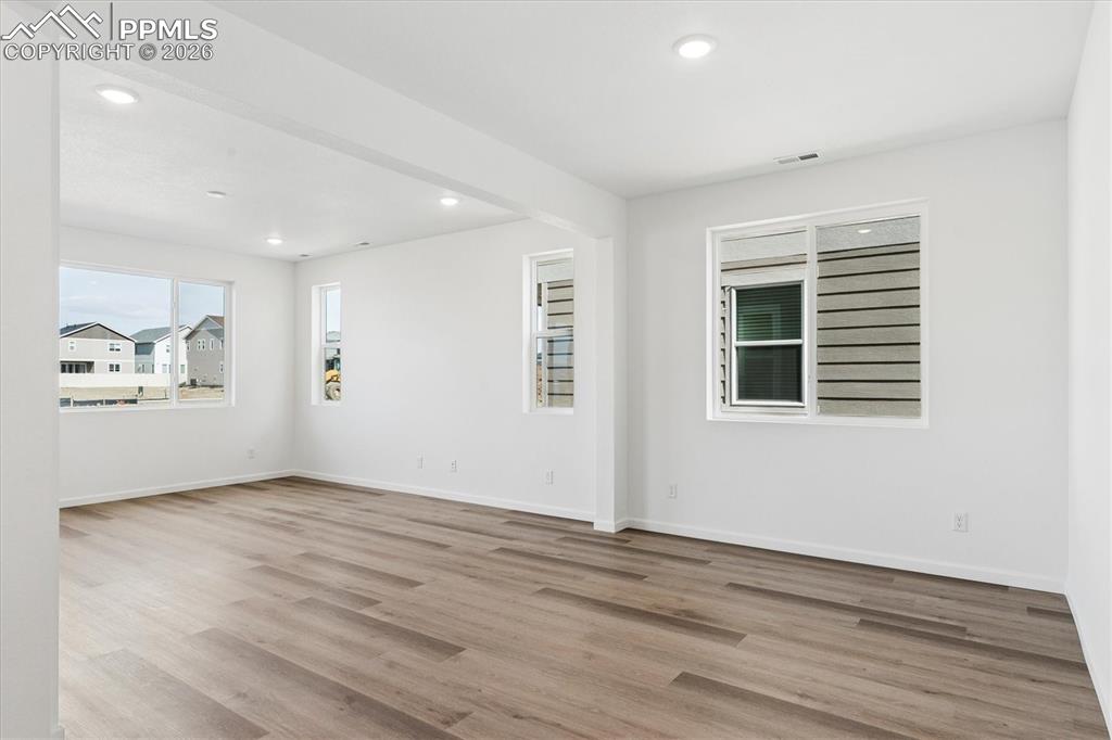 Image 3 of 22: No Description Available