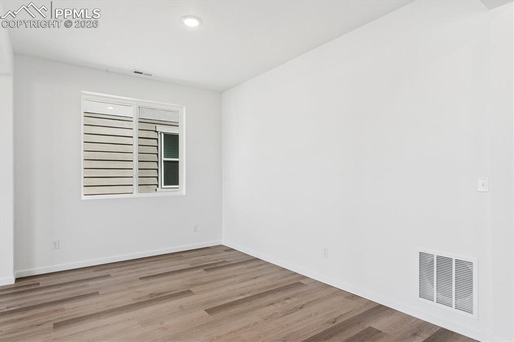 Image 4 of 22: No Description Available