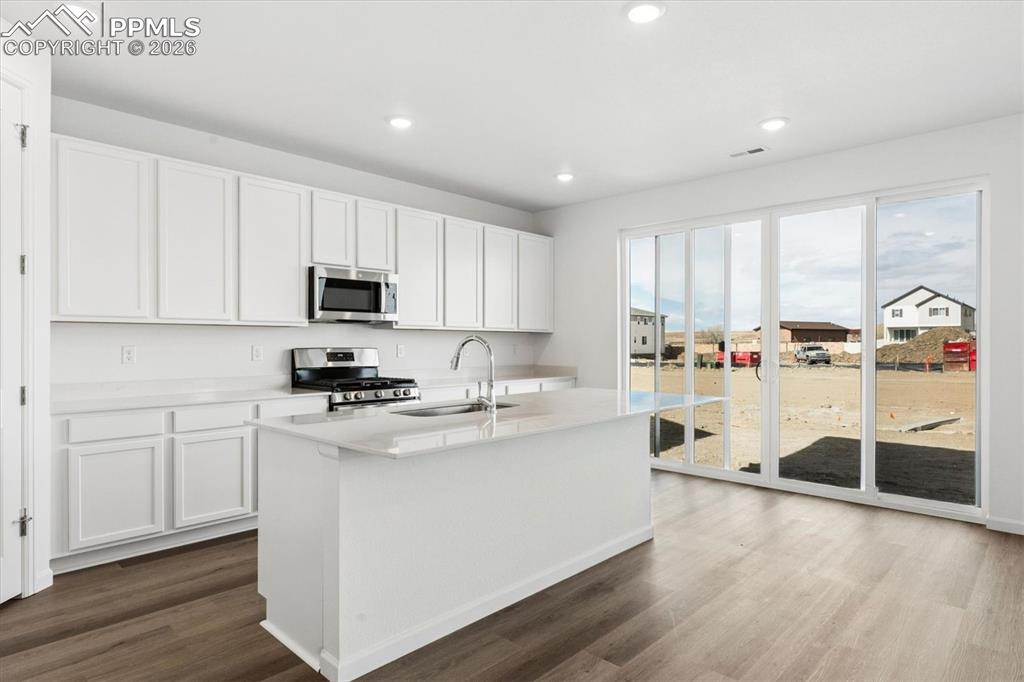 Image 9 of 22: No Description Available