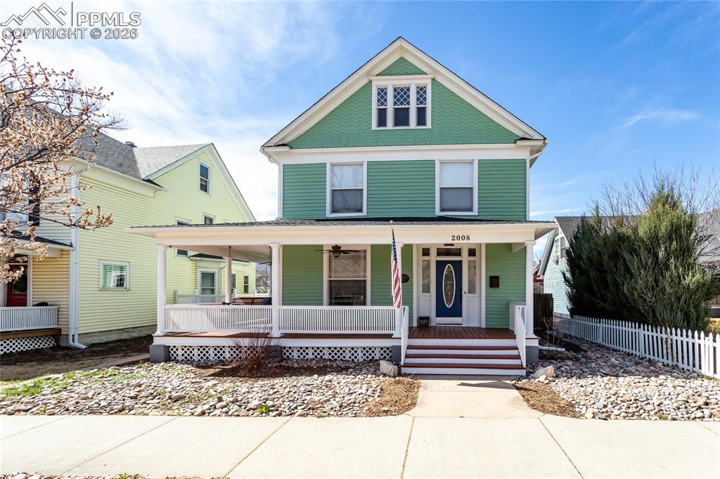 Image 1 of 50: Front of Structure