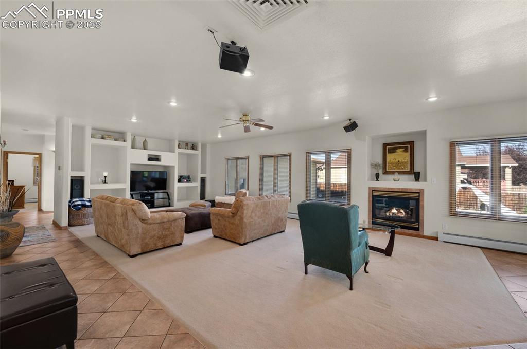 Image 13 of 34: Living Room