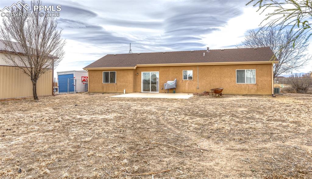 Image 25 of 32: Back of Structure