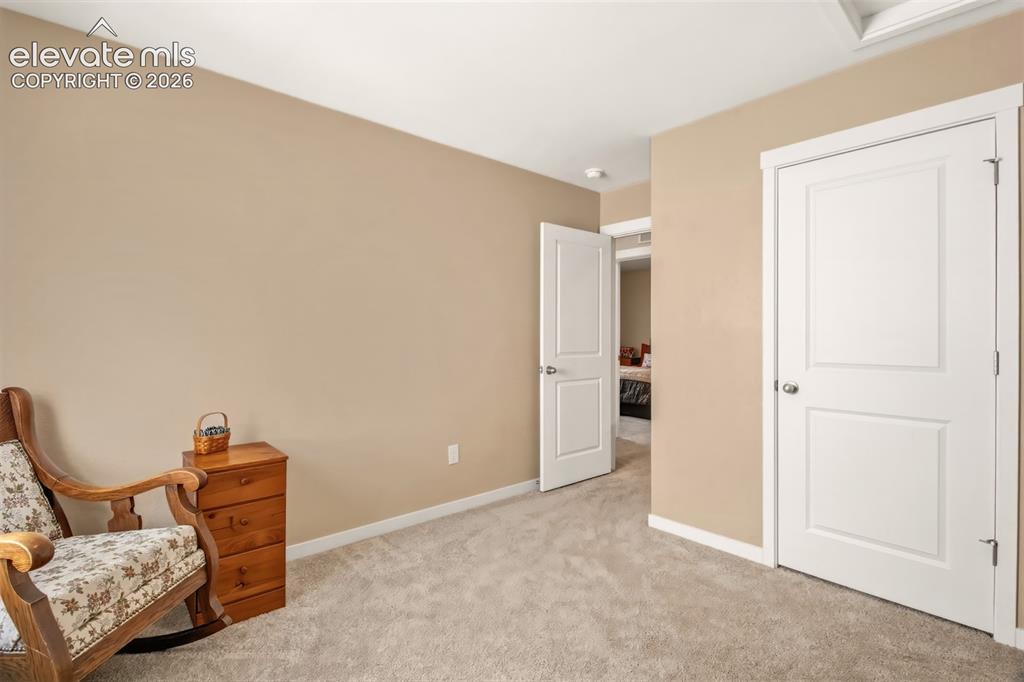 Image 19 of 35: Bedroom