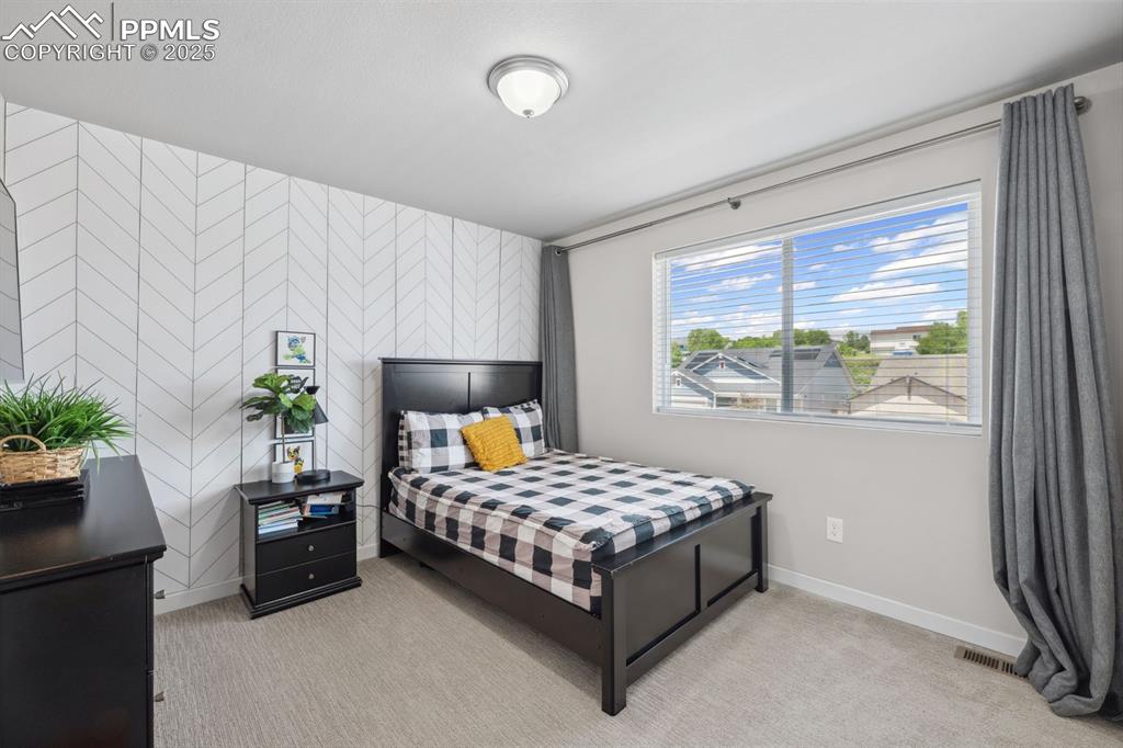 Image 15 of 23: Bedroom