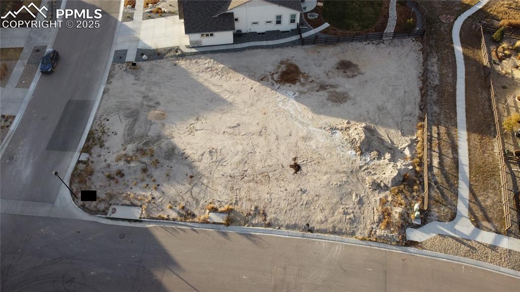 Image 4 of 5: No Description Available