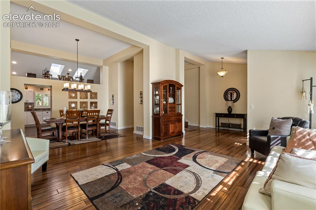 Image 14 of 44: Living Room