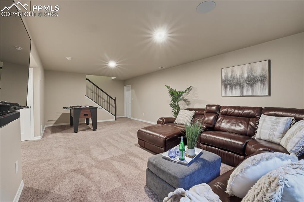 Image 14 of 28: Living Room