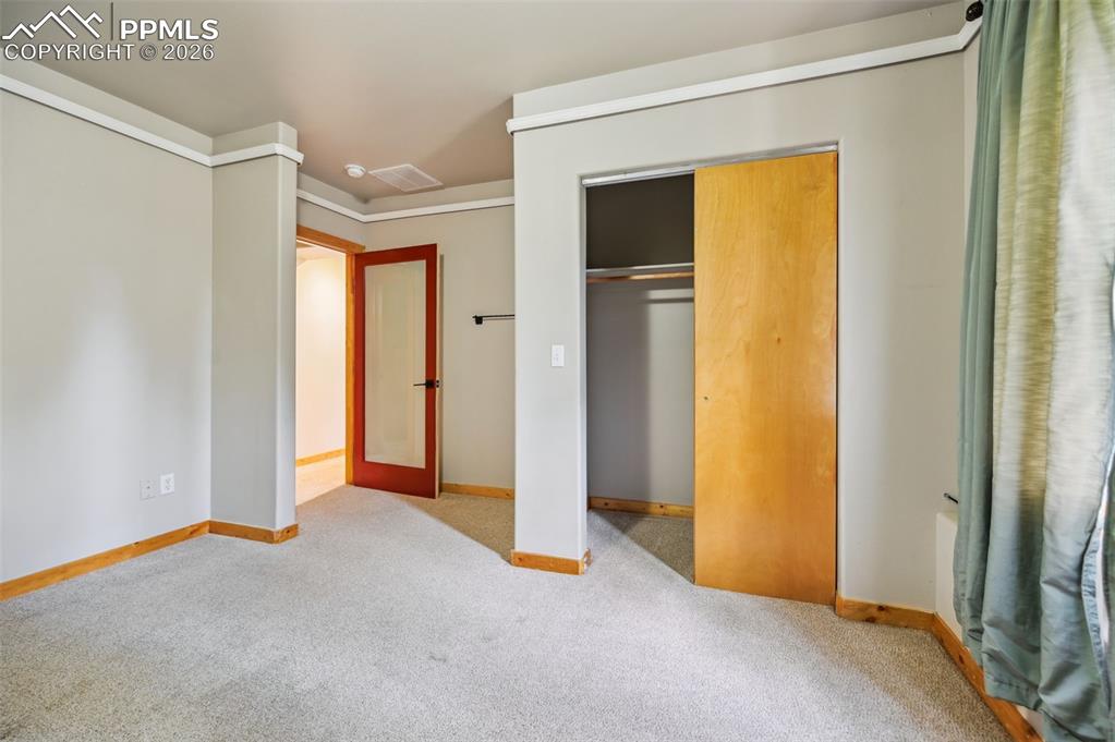 Image 30 of 42: Bedroom