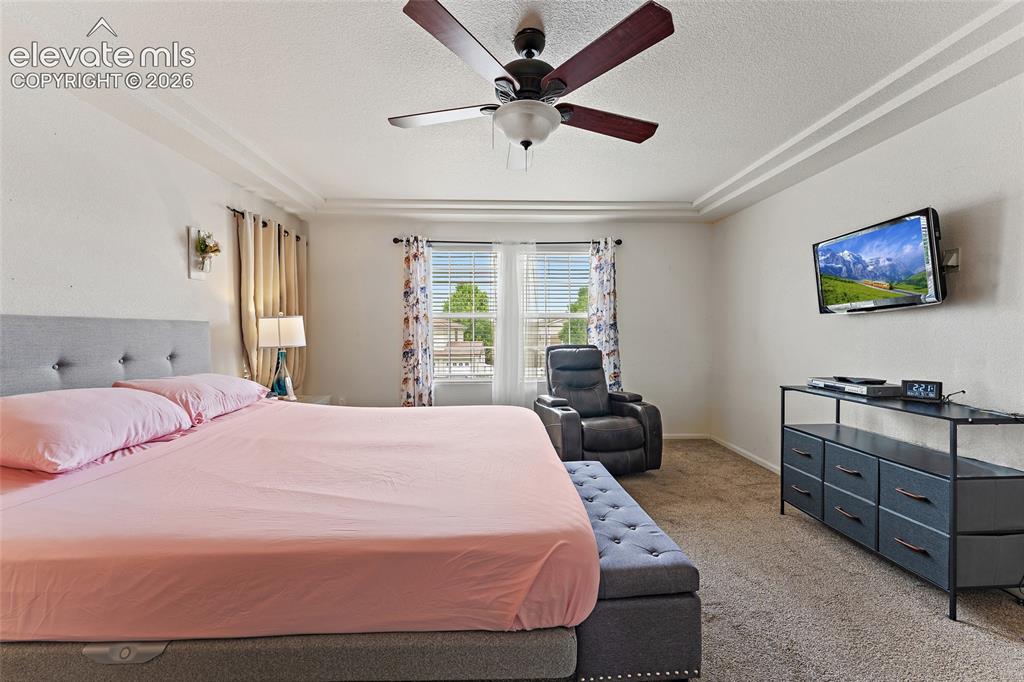 Image 15 of 37: Bedroom