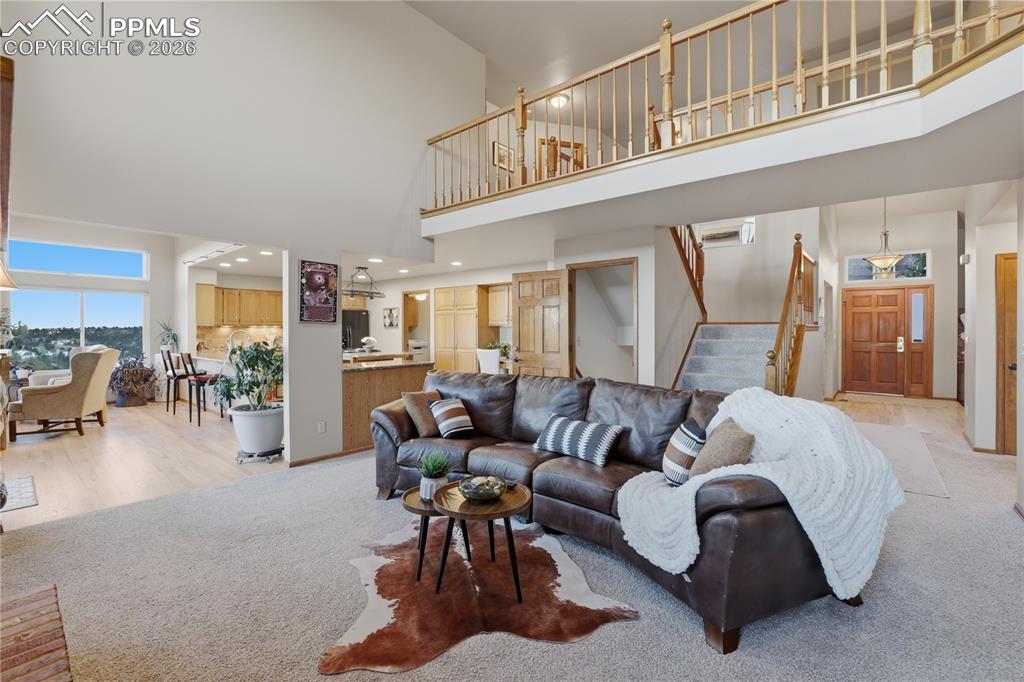 Image 14 of 50: Living Room