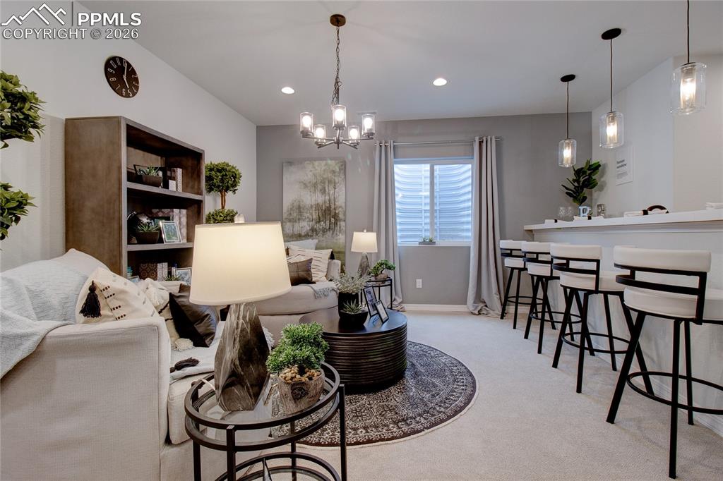 Image 29 of 35: Living Room