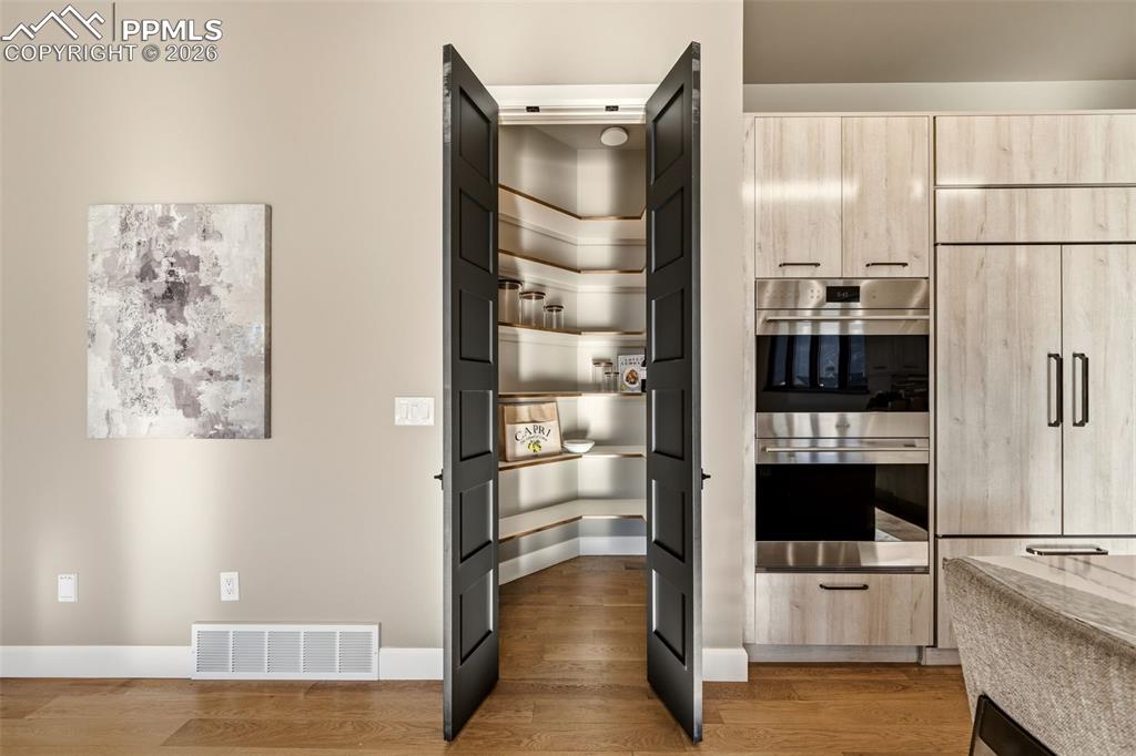 Image 13 of 50: No Description Available