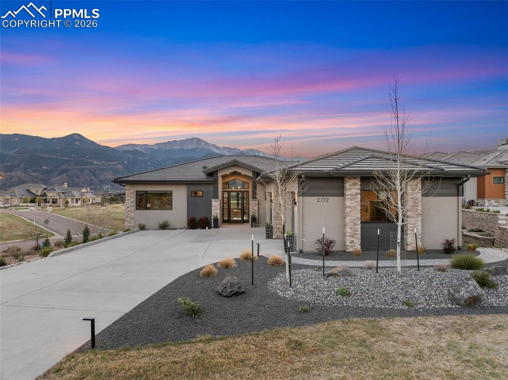 Image 2 of 50: No Description Available