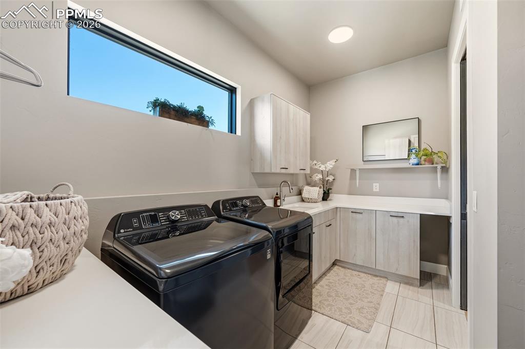 Image 28 of 50: No Description Available