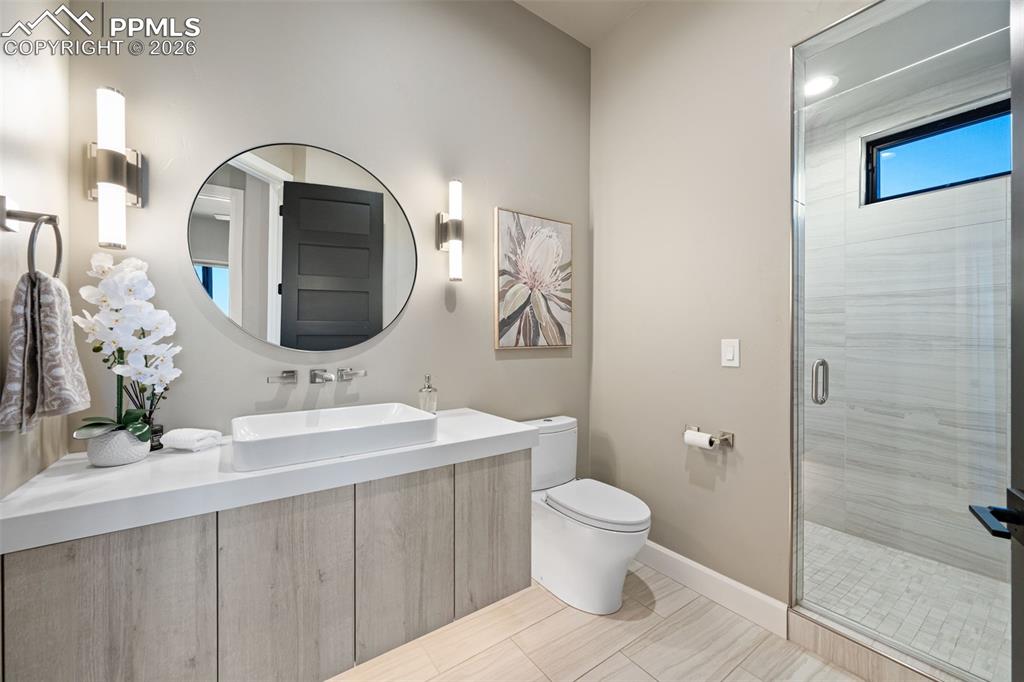 Image 31 of 50: No Description Available