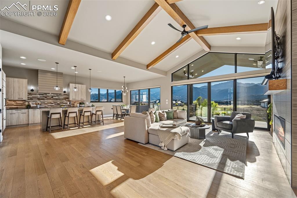 Image 7 of 50: No Description Available