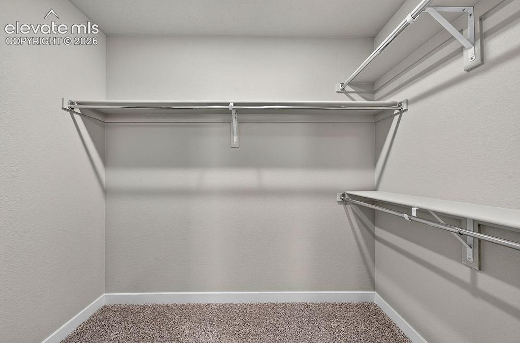 Image 22 of 36: Closet