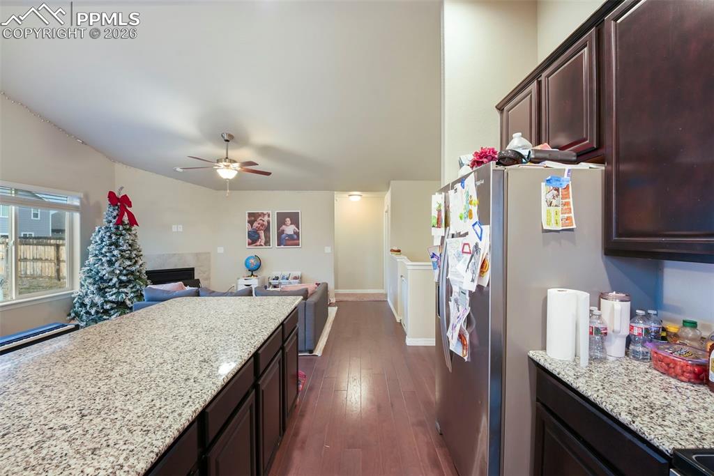 Image 9 of 41: Kitchen