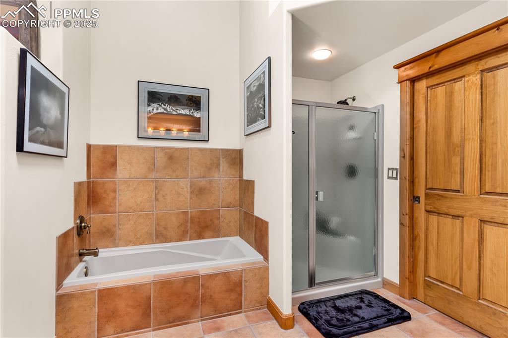 Image 29 of 43: Master Bathroom