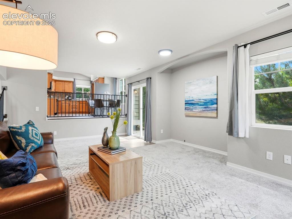 Image 18 of 39: Family Room