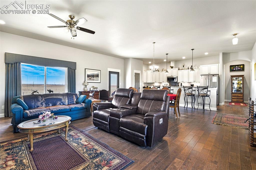 Image 9 of 49: Beautiful Kitchen with Granite Counter Tops, Breakfast Bar, Wine Refrigerat