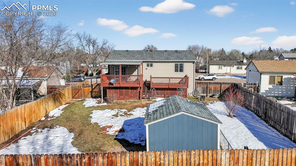 Image 22 of 26: Back of Structure