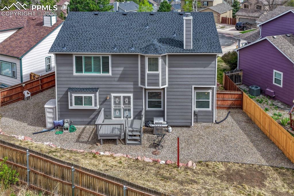 Image 48 of 50: Back of Structure