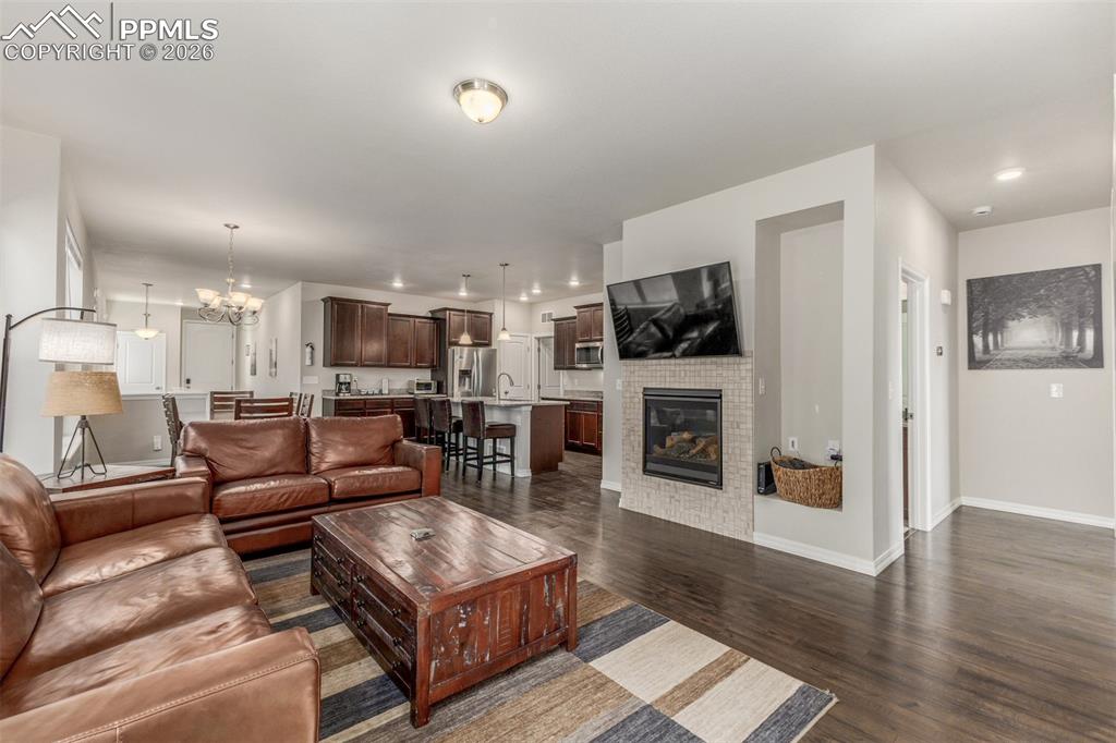 Image 11 of 40: Living Room