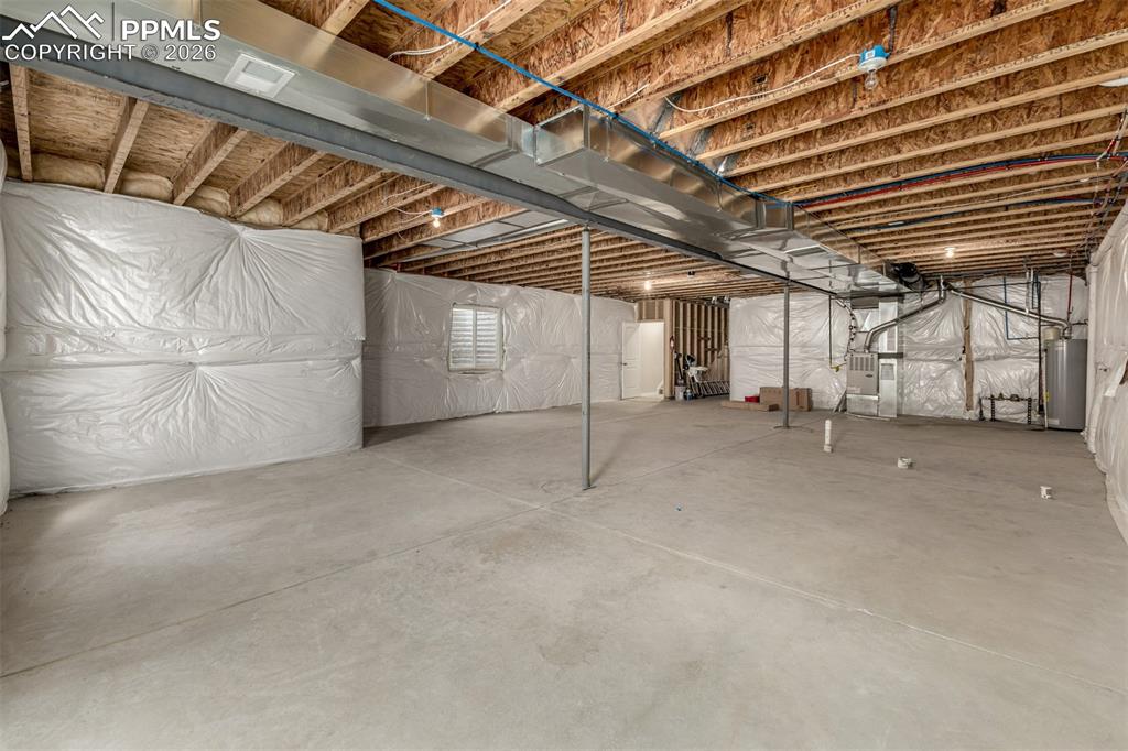 Image 34 of 40: Basement