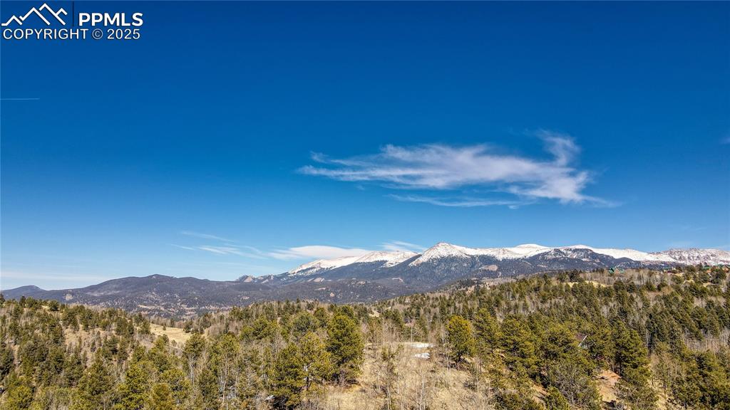 Image 28 of 50: View