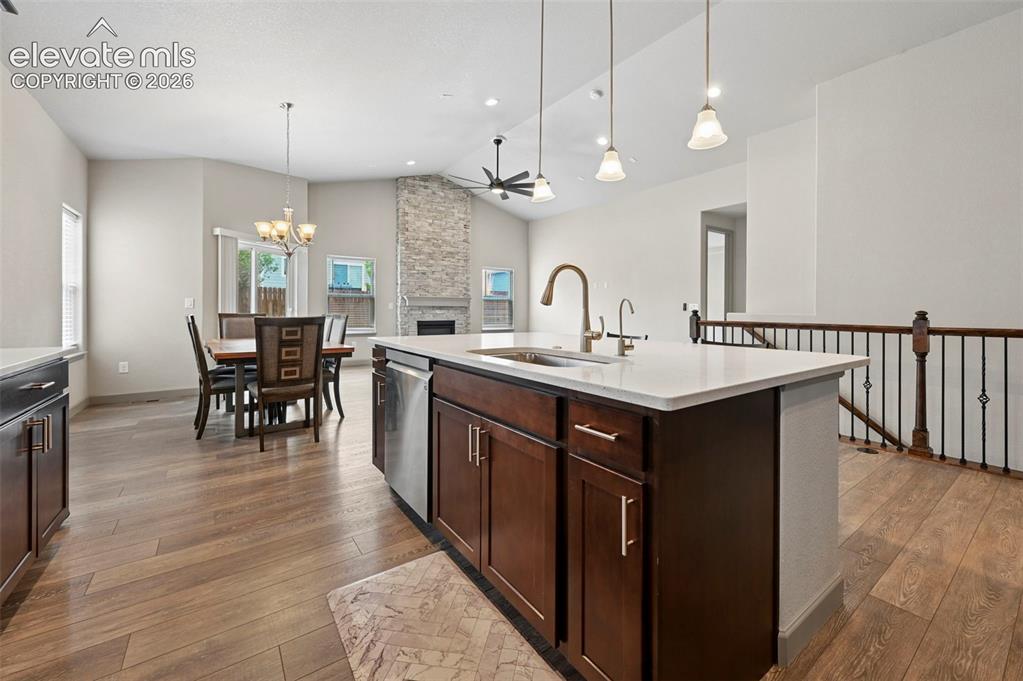 Image 8 of 42: Kitchen