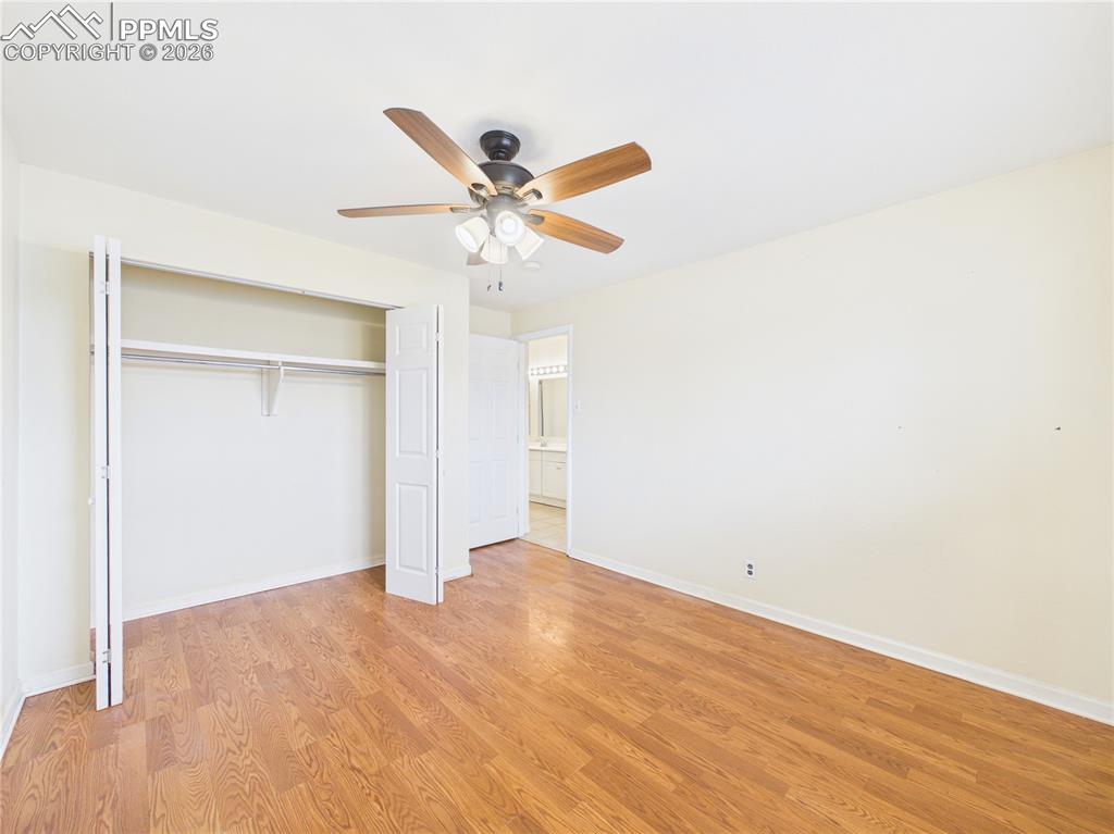 Image 29 of 43: Bedroom