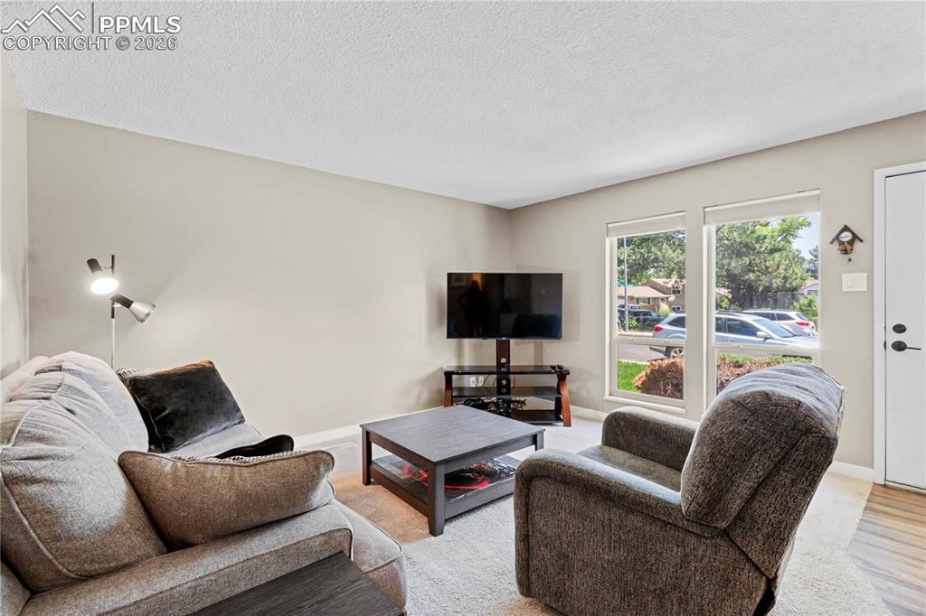 Image 8 of 17: Living Room